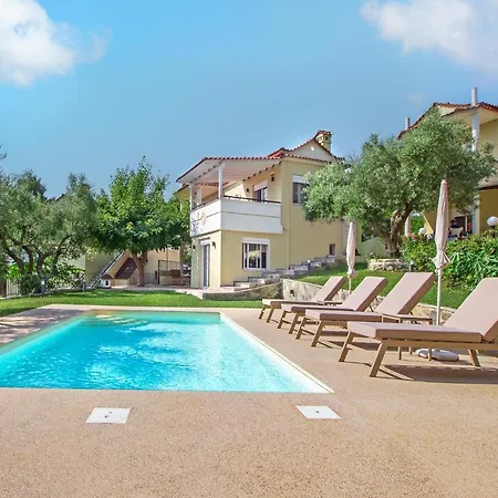 Anatoli Villa